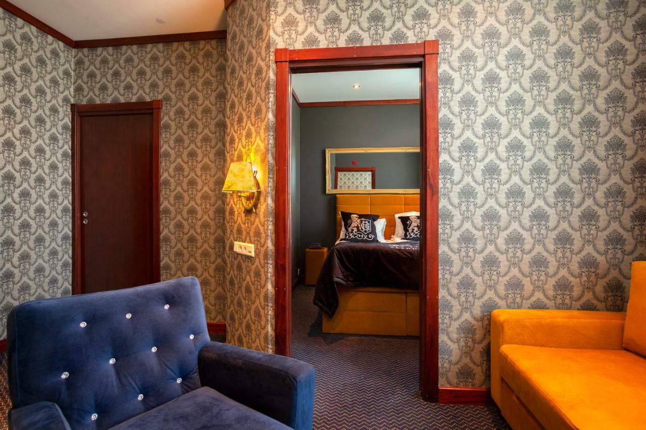 Grand Hotel Arendal - Unike Hoteller Extérieur photo