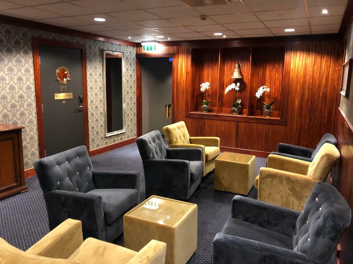 Grand Hotel Arendal - Unike Hoteller Extérieur photo